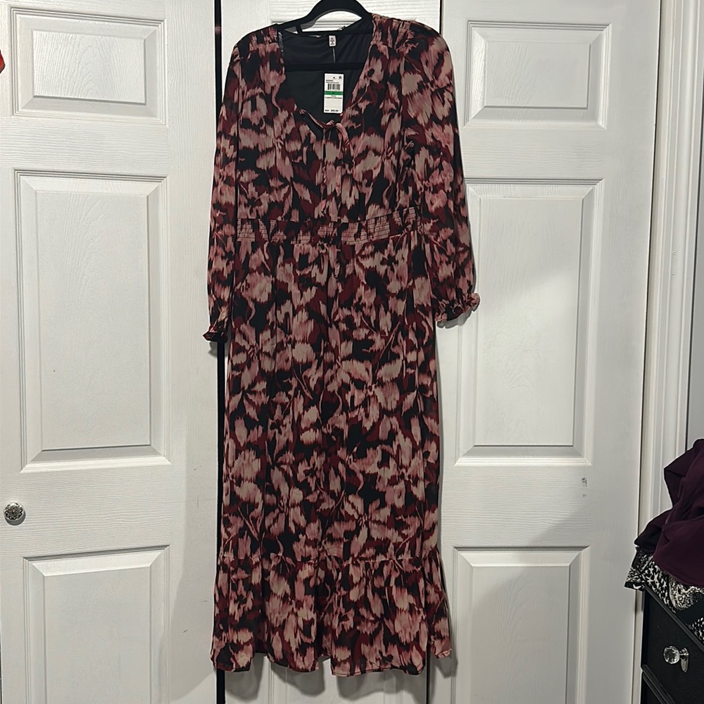 Women's Petite Classifications Floral Maxi Dress